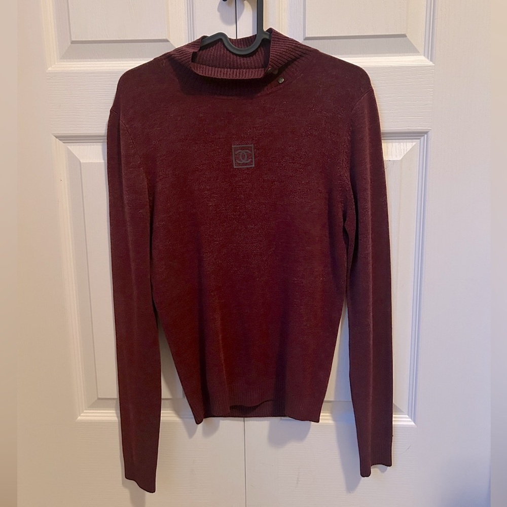Pullover Sweater ~ size medium - Picture 2 of 7